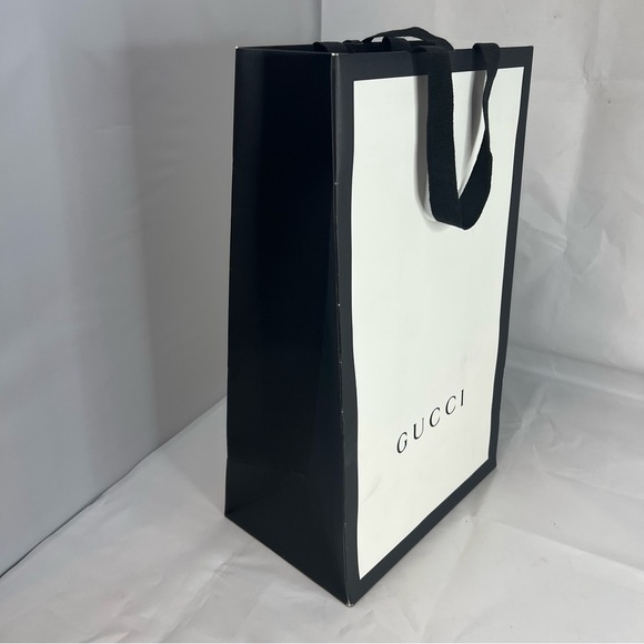 GUCCI Medium Paper Shopping Tote - Picture 2 of 5